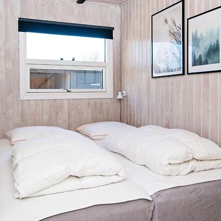 4 Person Holiday Home In Hemmet Exterior photo