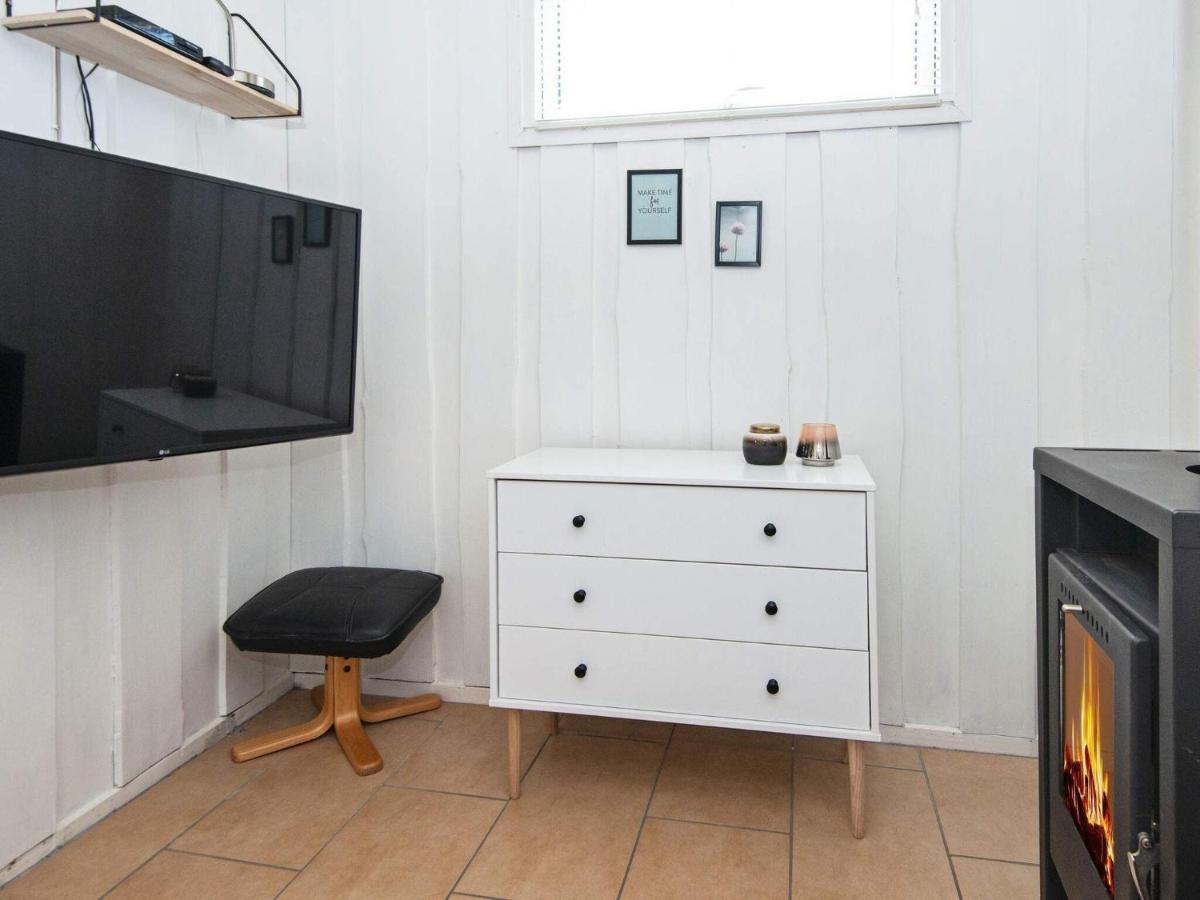 4 Person Holiday Home In Hemmet Exterior photo