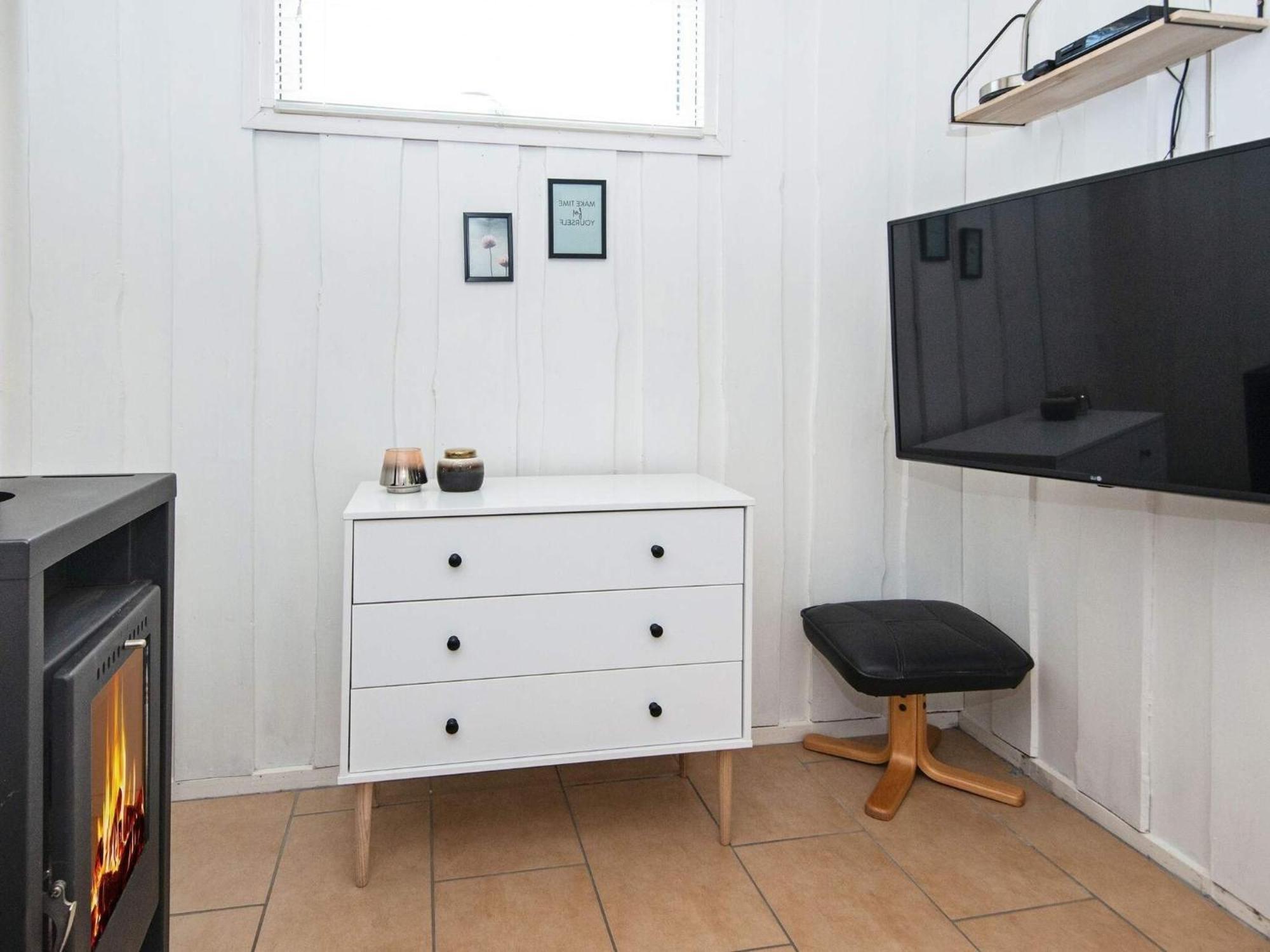 4 Person Holiday Home In Hemmet Exterior photo
